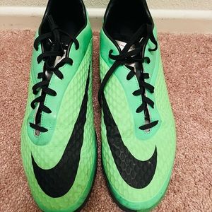 Nike Hypervenom Phantom Soccer Shoes